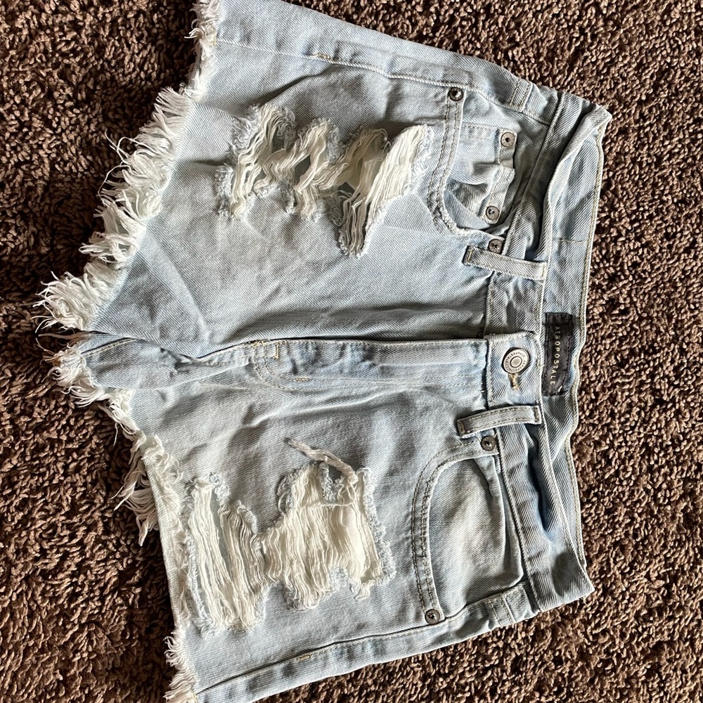 Aeropostale jean shorts. Size 4.